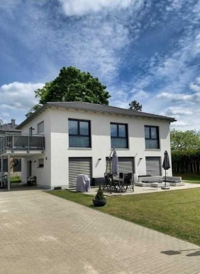 Neuwertiges KfW-40 Einfamilienhaus (BJ 2023) mit Wärmepumpe, PV-Anlage & 6 Zimmern