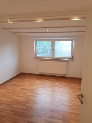 Helle 2,5-Zimmer Wohnung im 2. OG in Nürnberg St. Jobst