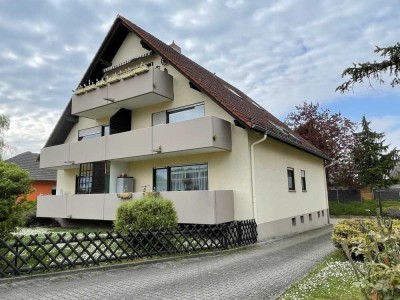 Schöne 2,5-Zimmer-DG-Wohnung mit Balkon in Alzey