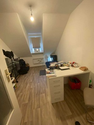 Helle 3-Zimmer-Wohnung in ruhiger Lage nahe Hauptbahnhof – Schützenstraße 45