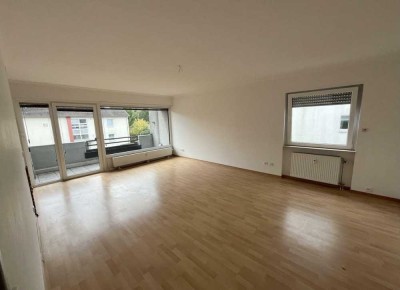 Modernisierte 4-Zimmer-Wohnung mit großzügigem Keller, Garage und Wohlfühlambiente in ruhiger Lage