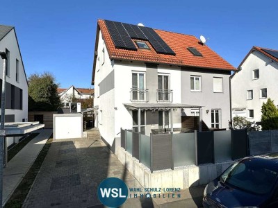 Nachhaltig und gemütlich; familienfreundliche Doppelhaushälfte in Ohmden mit neuer Wärmepumpe und PV