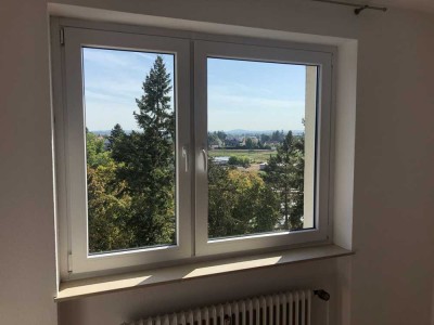 von Privat ! Verkehrsgünstig! Städedreieck N-FÜ-ER*renoviert * Fernblick