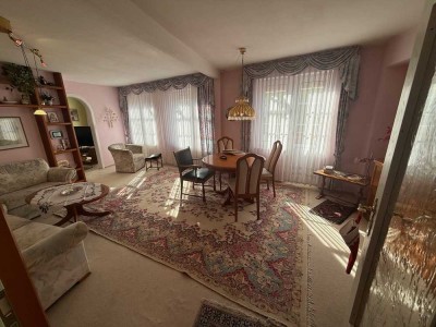 Wohnen, wo andere Urlaub machen - 3-Zimmer-Wohnung in zentraler Lage