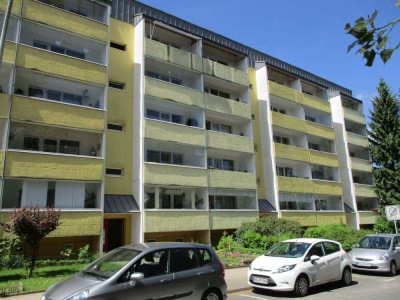 Mlada-Boleslaver-Straße 4 (Parkanlage Ihlenpool), sonnig, großer Balkon, 3 Mieten frei