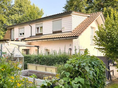 LEBEN WO ANDERE ENTSPANNEN Freistehendes Haus direkt am grünen Park