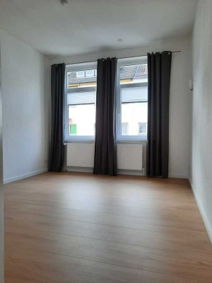 3-Zimmerwohnung mit Altbaucharme im Hochparterre