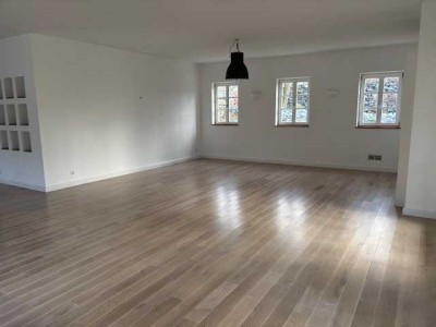 Geräumige, geschmackvolle 4-Zimmer-Wohnung in Haimhausen