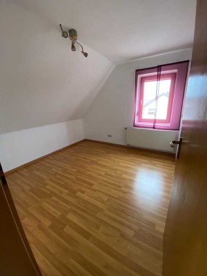 Neue renovierte Wohnung mit 3 Zimmern  in Heidenheim