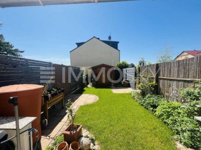 TEILSANIERT! *Bildschönes Reihenmittelhaus mit Garten*
