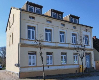 Schöne kernsanierte 2-Zimmerwohnung in Garz/Rügen provisionsfrei zu verkaufen