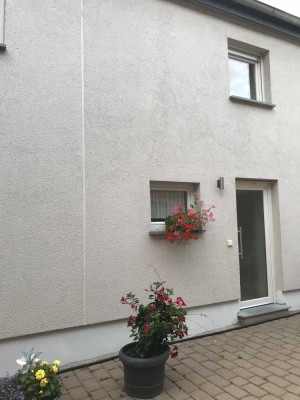 Attraktive, gepflegte 2-Zimmer-Wohnung zur Miete in Aldenhoven Schleiden