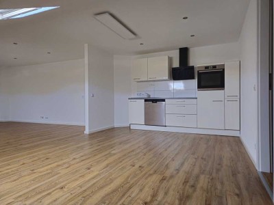 Einladung zum Wohlfühlen! Vielleicht ist dies Ihr neues Zuhause mit großzügigem Grundriss.