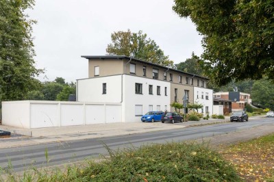 *Neuer Preis* Helle 3-Zimmer-Wohnung mit Terrasse, hohen Decken und eigener Garage