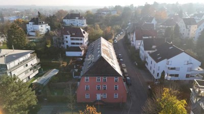 TRAUMHAFTE 3-ZIMMER WOHNUNG IM DENKMALGESCHÜTZTEN FÜRSTENECKERHOF!