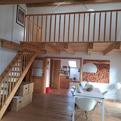 Gemütliche 4-Zimmer-DG-Wohnung mit Einbauküche in Sachsenkam