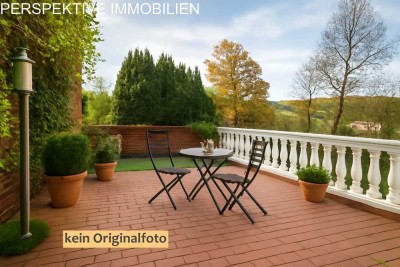 Ländliches Anwesen - EFH mit Scheune und Nebengebäuden