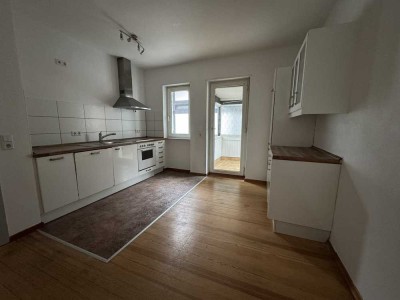 Ihr neues Zuhause mit Wohlfühlfaktor – 2-ZKB-Wohnung mit Wintergarten & EBK in Käfertal