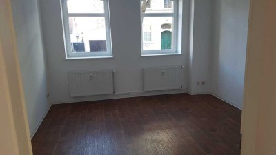 Schöne, helle und ruhig 3 Zimmer Wohnung mit Balkon