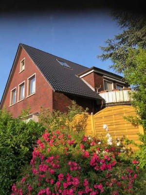 Freundliche 4-Zimmer Wohnung mit Terasse und Einbauküche in Emden