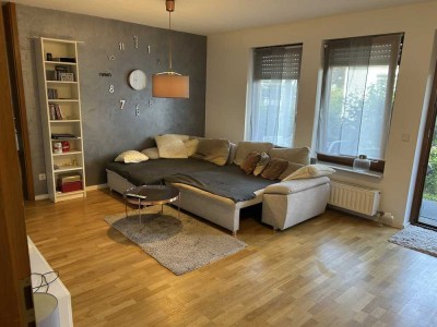 2-Zimmer-Wohnung mit Terrasse und Einbauküche in Renningen