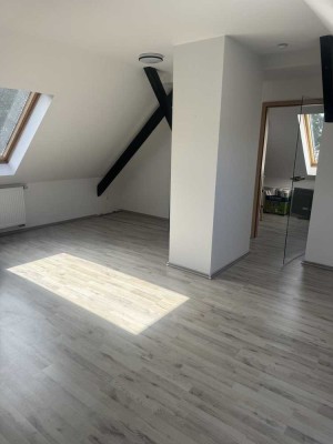 3-Zimmer-Wohnung mit Gartenanteil in Marienberg zu vermieten – ca. 80 m² im 1. OG
