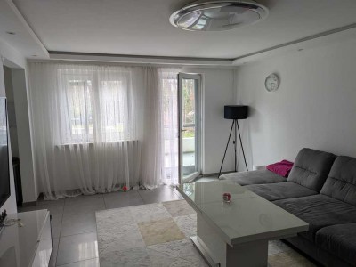 Renovierte Erdgeschosswohnung