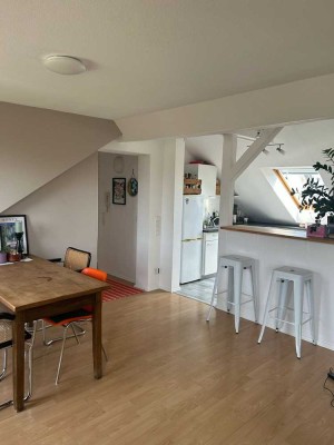 Gemütliche DACHGESCHOSS-WOHNUNG - ca. 50 m² - for one or two
