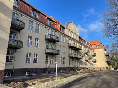 Wohnen im Denkmal - wunderschöne 3-Raum-Wohnung mit Dachterrasse