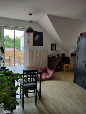 Helle 1-Zimmerwohnung mit Einbauküche