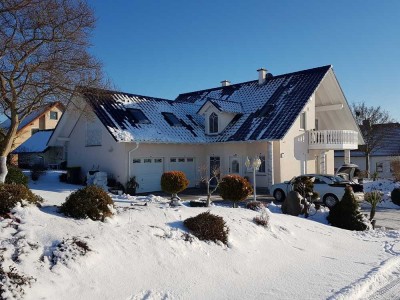 Lichtdurchflutete barrierefreie Erdgeschoss Wohnung in Neuhof / Rommerz