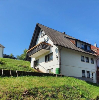 Doppelhaushälfte mit 2 Wohnungen | 118 m² | Ortsrandlage | in 72297 Seewald-Besenfeld