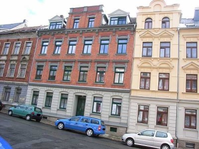 Helle Single-Wohnung mit Südbalkon