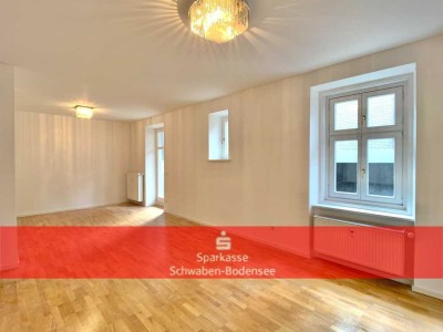 Kernsanierte Altbau-Wohnung in der Augsburger Altstadt - Sofort beziehbar!