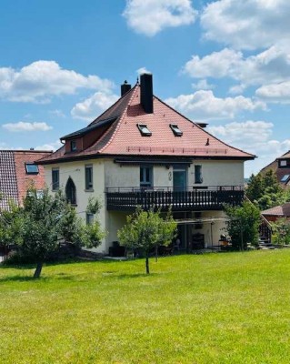 Design-Loft mit Garten & Garage – möbliert & stilvoll