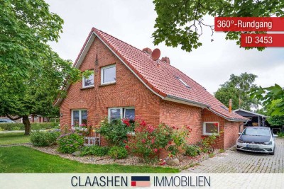 Geräumiges Einfamilienhaus mit Carport