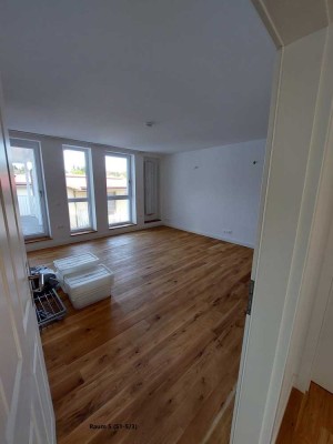 5+1 Zi-Whg ca. 155qm in Eglharting (ÖPNV – MVV Einzugsgebiet Münchner Osten)