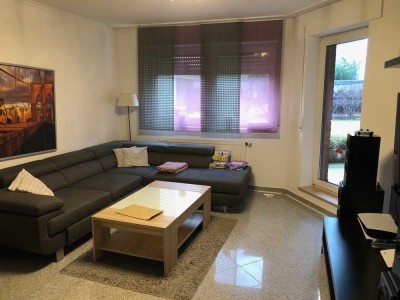 Frechen, zentrale attraktive ETW, 3 Zimmer, EG,  ca. 67,79 m², Sonnenterrasse,  Gartenmitbenutzung,
