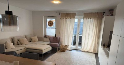 Moderne 4-Zimmer-Wohnung mit Terrasse & Garten – sofort bezugsfrei!