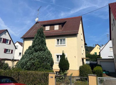 Großzügiges 2-Fam.-Haus in Zentrumslage von Reichenbach zu verkaufen