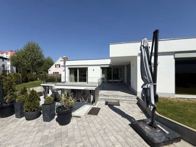 Katip | Top Angebot - Architektonisches Highlight in Königsbrunn – Wohnen auf höchstem Niveau
