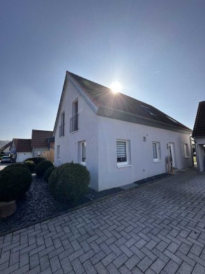 Modernes Einfamilienhaus in ruhiger Wohnlage – Ihr Traumhaus mit großzügigem Garten