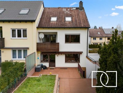 Familienidyll in Toplage! Gepflegte Doppelhaushälfte mit Traumterrasse und großem Garten