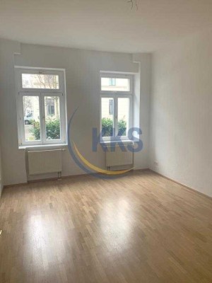 *Tageslichtbad & Balkon* Sanierte 2-Raum-Wohnung ab Mai 2025!