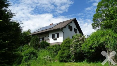 Ruhiges Einfamilienhaus in schöner Aussichtslage in Feldbaum