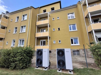 Modernisierte 3,5-Zimmer OG-Wohnung mit Vinylboden, Balkon und Tageslicht-Bad
