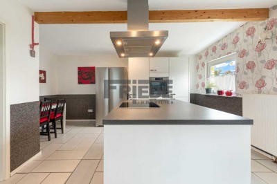 Individueller Bungalow mit Pool und großem Garten in Bienenbüttel