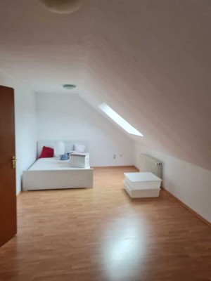 Schöne 1-Zimmer Dachgeschosswohnung in Hannover