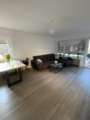 Helle moderne 3-Zimmer Wohnung mit Balkon 4. OG in Brühl