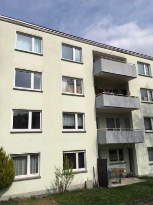 4 Zimmerwohnung mit Balkon ab sofort zu vermieten